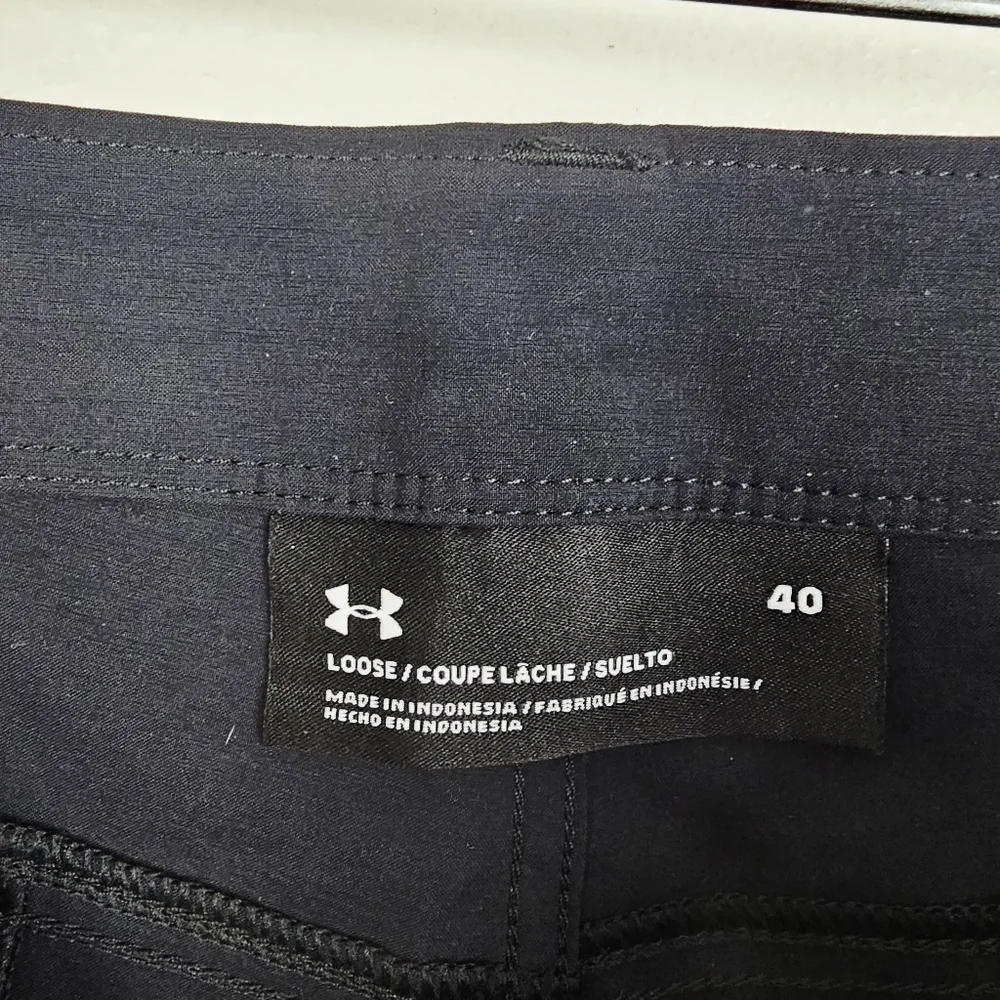 Under Armour Black Fish Hunter Shorts NWT UPF 30